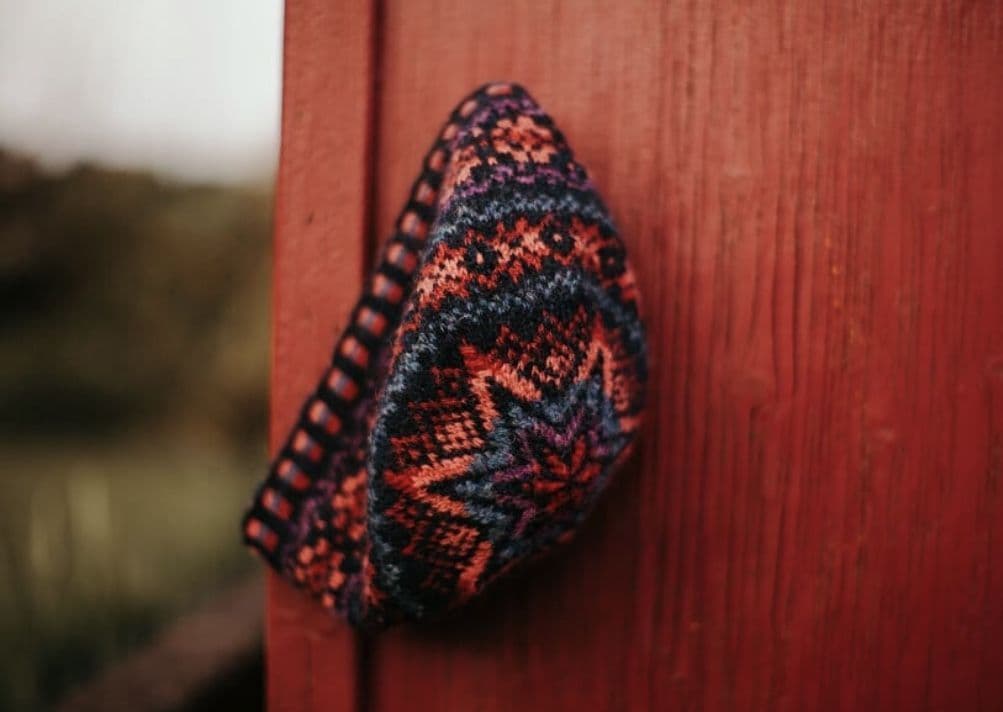 katie-s-kep-wilma-malcolmson-patron-bonnet-jacquard image 3