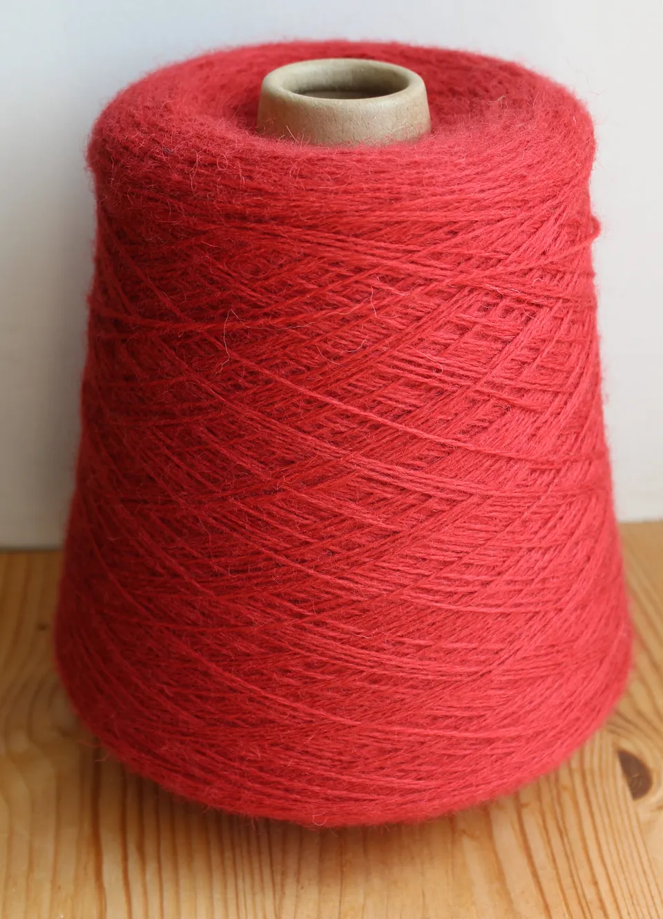 jamieson-smith-shetland-heritage-madder-fil-laine-c-ne-500g image 1