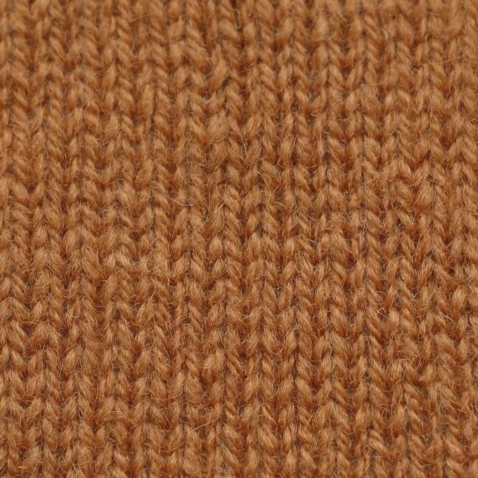 jamieson-smith-2ply-jumper-weight-32-c-ne-fil-shetland-500g image 1