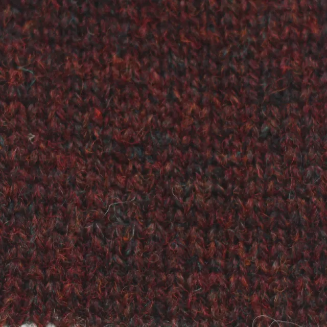 jamieson-smith-2ply-jumper-weight-fc13-fil-tricoter-c-ne-500g image 1
