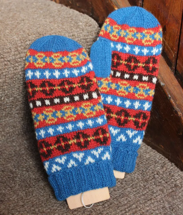 jamieson-smith-paper-patterns-weisdale-mittens-2-0-patron-moufles image 1