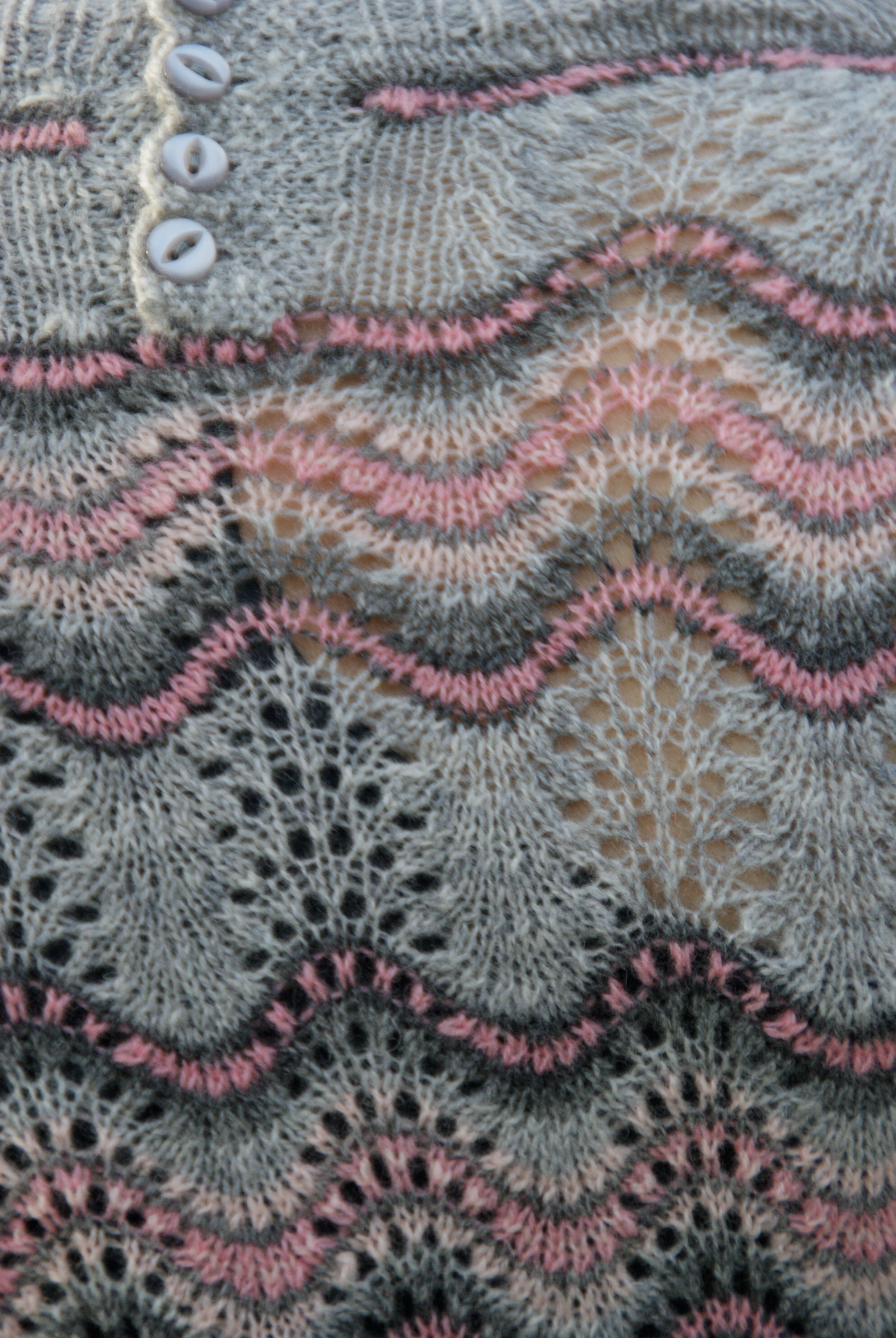 jamieson-smith-laebrack-patron-tricot-pull-ajour-dentelle image 2