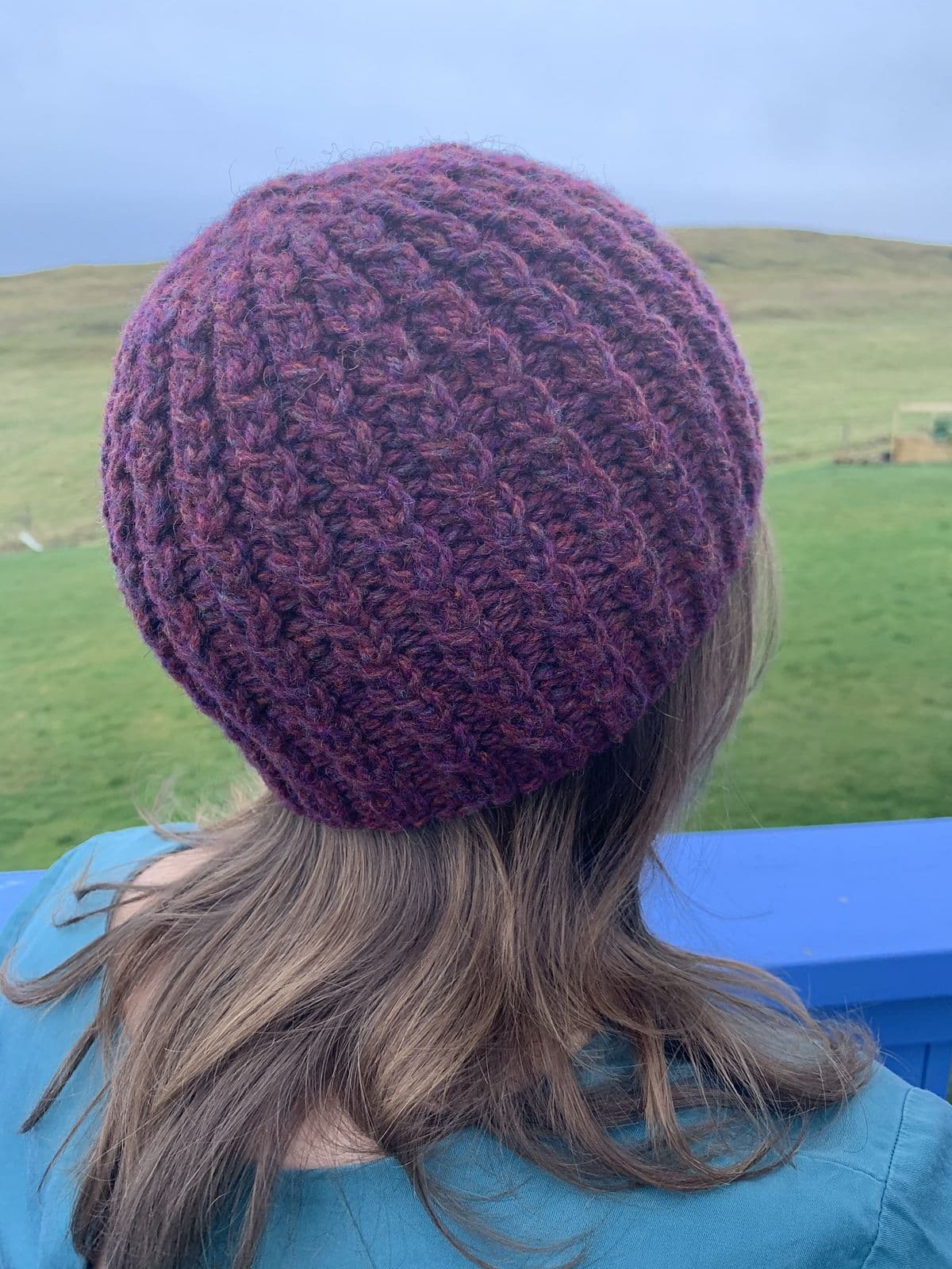 jamieson-s-connections-beanie-mandy-moore-patron-bonnet-adulte image 2