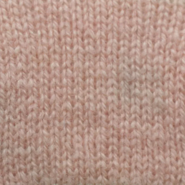 jamieson-smith-2ply-jumper-weight-101-c-ne-500g-laine-fair-isle image 1