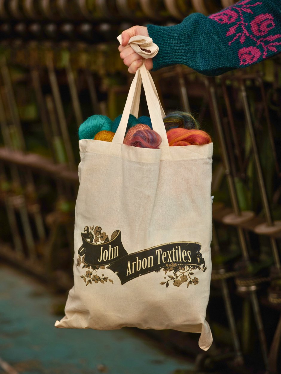 john-arbon-tote-bag-sac-tricot-coton-recycl-37x42-cm image 2