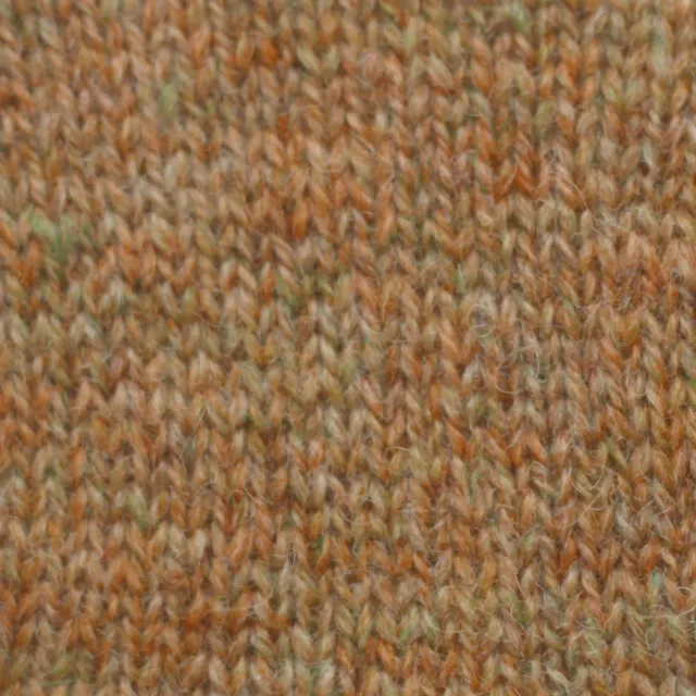 jamieson-smith-2ply-jumper-weight-fil-shetland-c-ne-1281-500g image 1