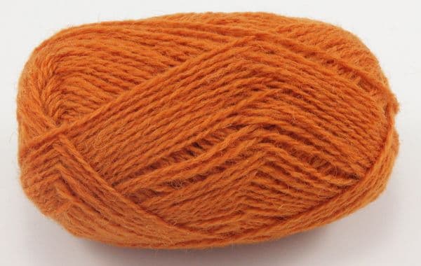 jamieson-s-of-shetland-double-knitting-478-amber-fil-dk-25g image 2