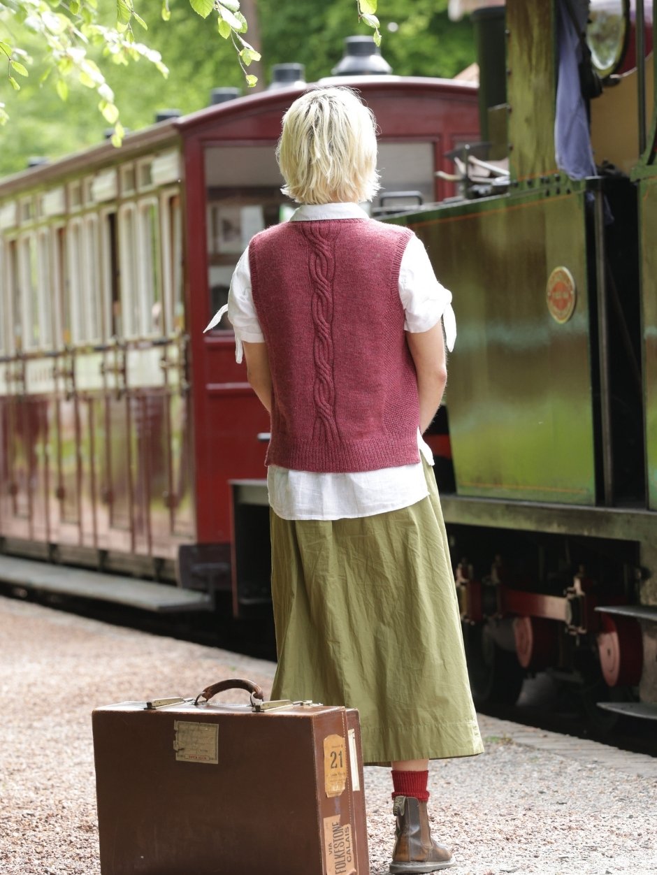john-arbon-annual-six-flying-scotsman-vest-kit-tricot-gilet-dk image 3