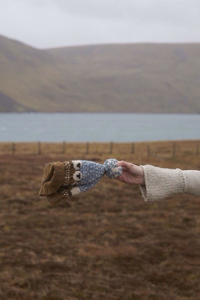jamieson-s-baa-ble-hat-patron-tricot-bonnet-fair-isle-2015 image 4