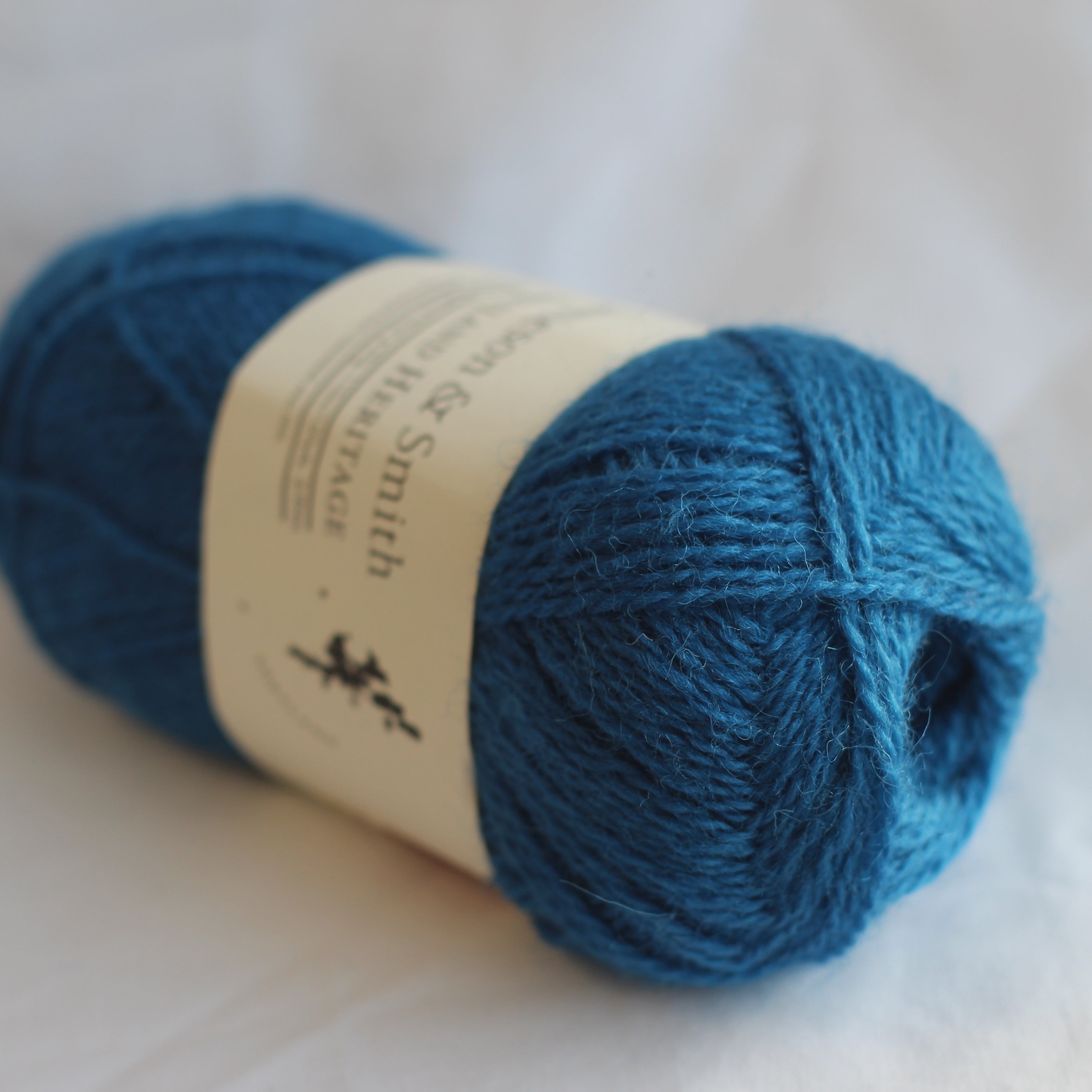 jamieson-smith-heritage-fil-indigo-pelote-25g image 1