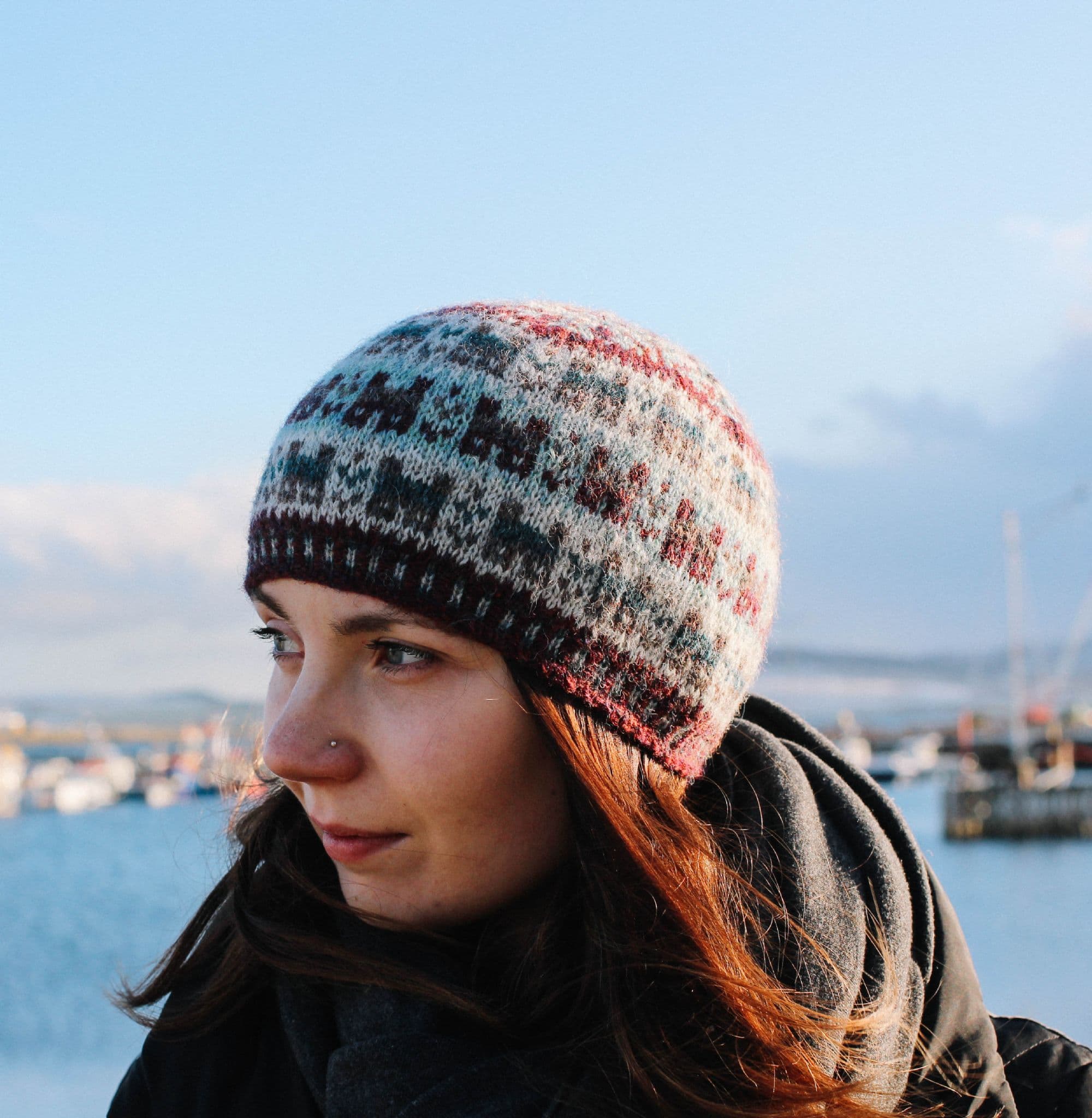 ella-gordon-crofthoose-hat-patron-bonnet-shetland image 2