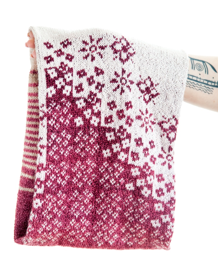 christallk-modeles-petal-drift-patron-col-jacquard-tube image 3