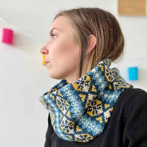 jamieson-smith-kits-kit-tricot-snood-croft-cowl image 2