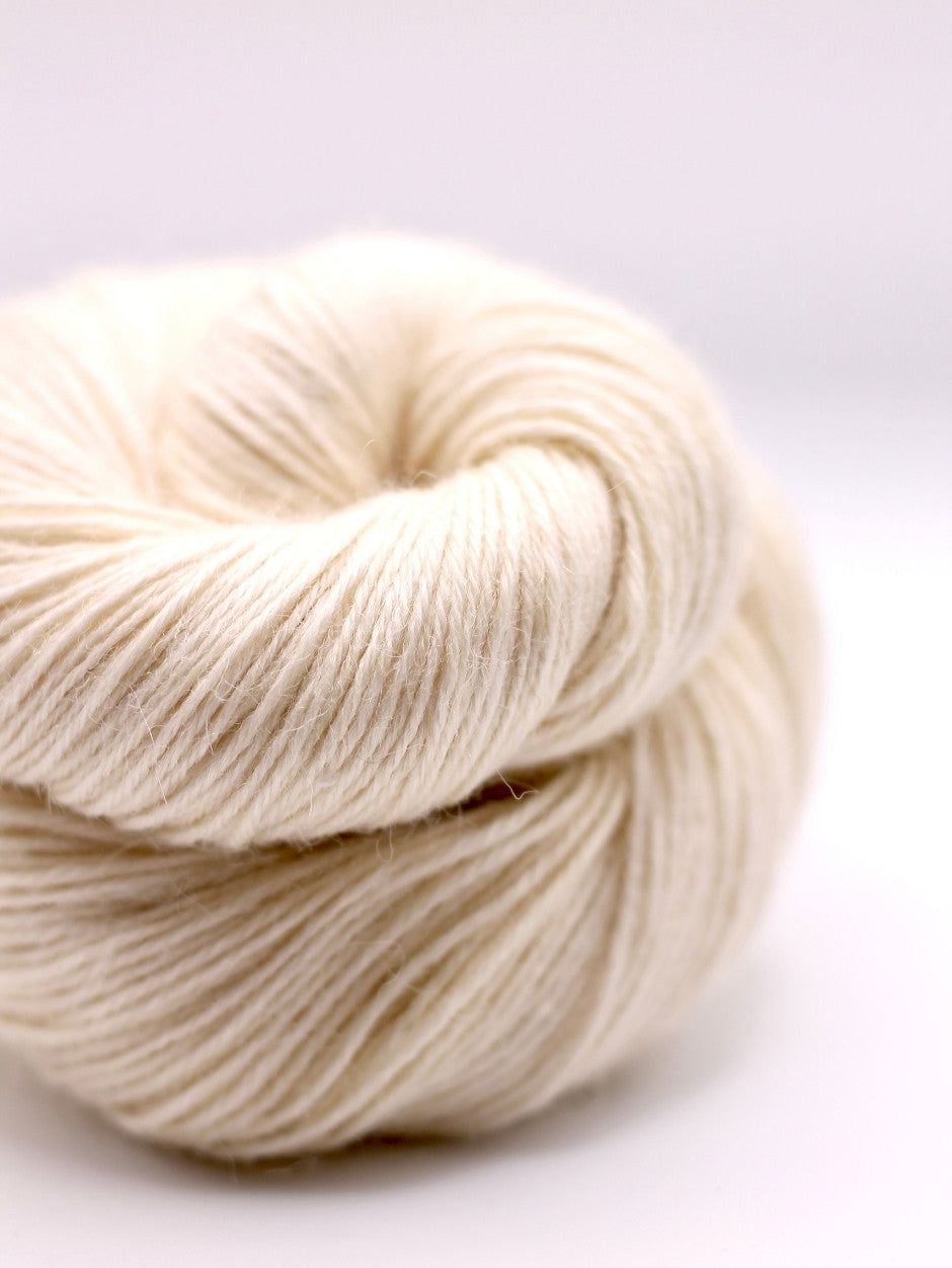 john-arbon-seafarer-lace-laine-moby-dick-100g-soie image 3