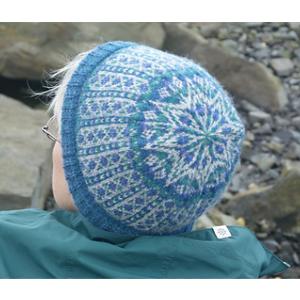jamieson-smith-silver-darlings-kit-bonnet-fair-isle-bleu image 1