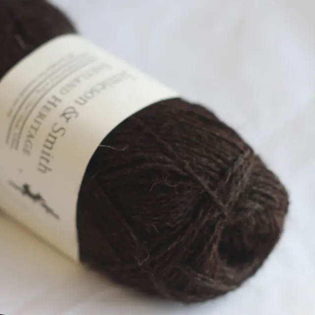 jamieson-smith-shetland-heritage-fil-natural-black-25g image 1