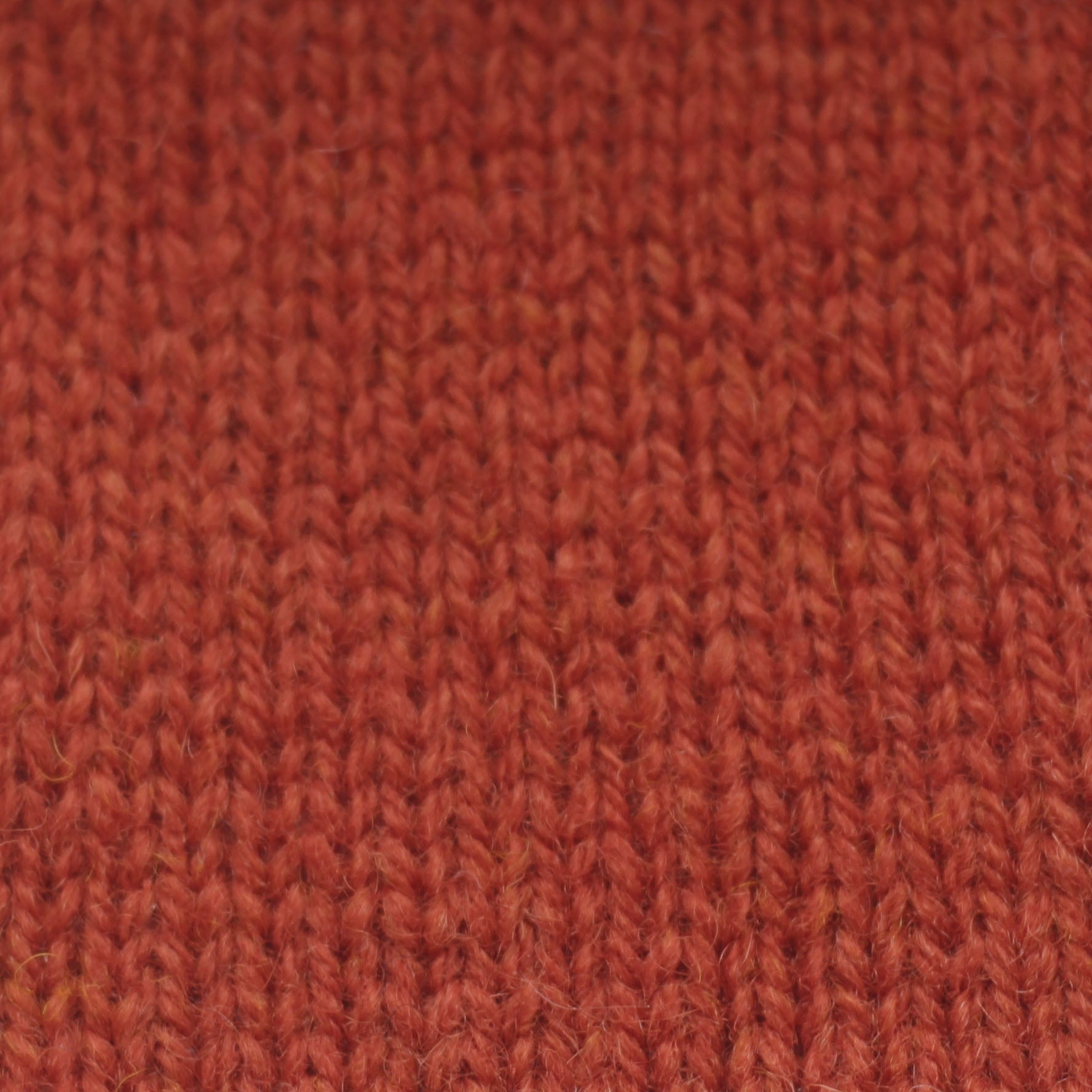 jamieson-smith-2ply-jumper-weight-fil-shetland-c-ne-500g-125 image 1