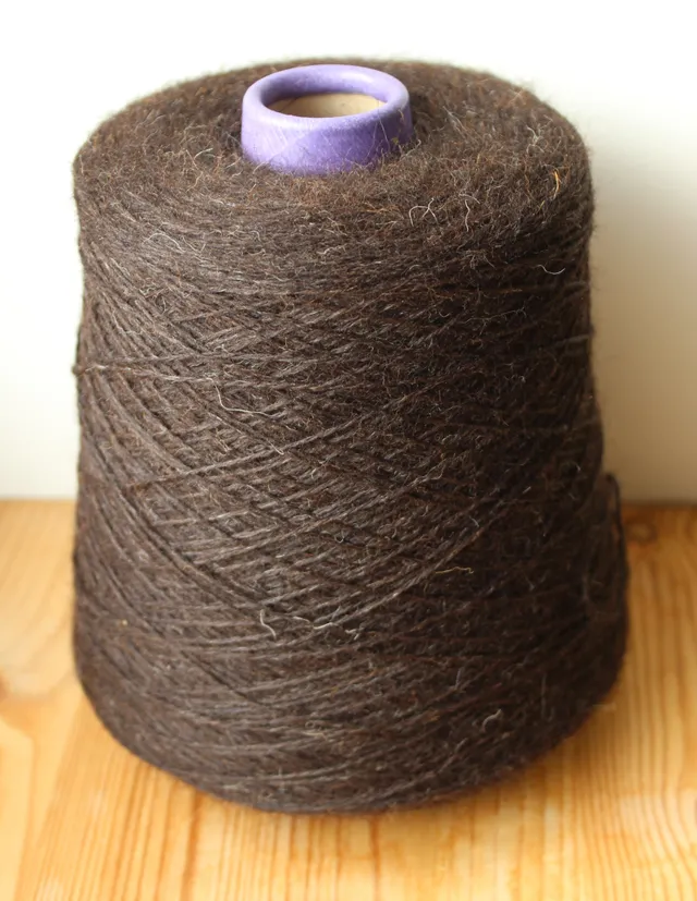 jamieson-smith-shetland-heritage-laine-noire-500g image 1