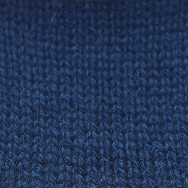 jamieson-smith-2ply-jumper-weight-021-c-ne-laine-500g-fair-isle image 1