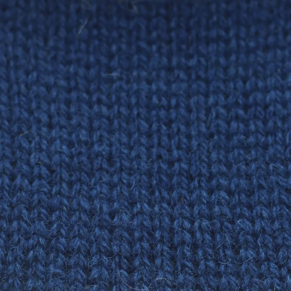 jamieson-smith-2ply-jumper-weight-021-c-ne-laine-500g-fair-isle image 1
