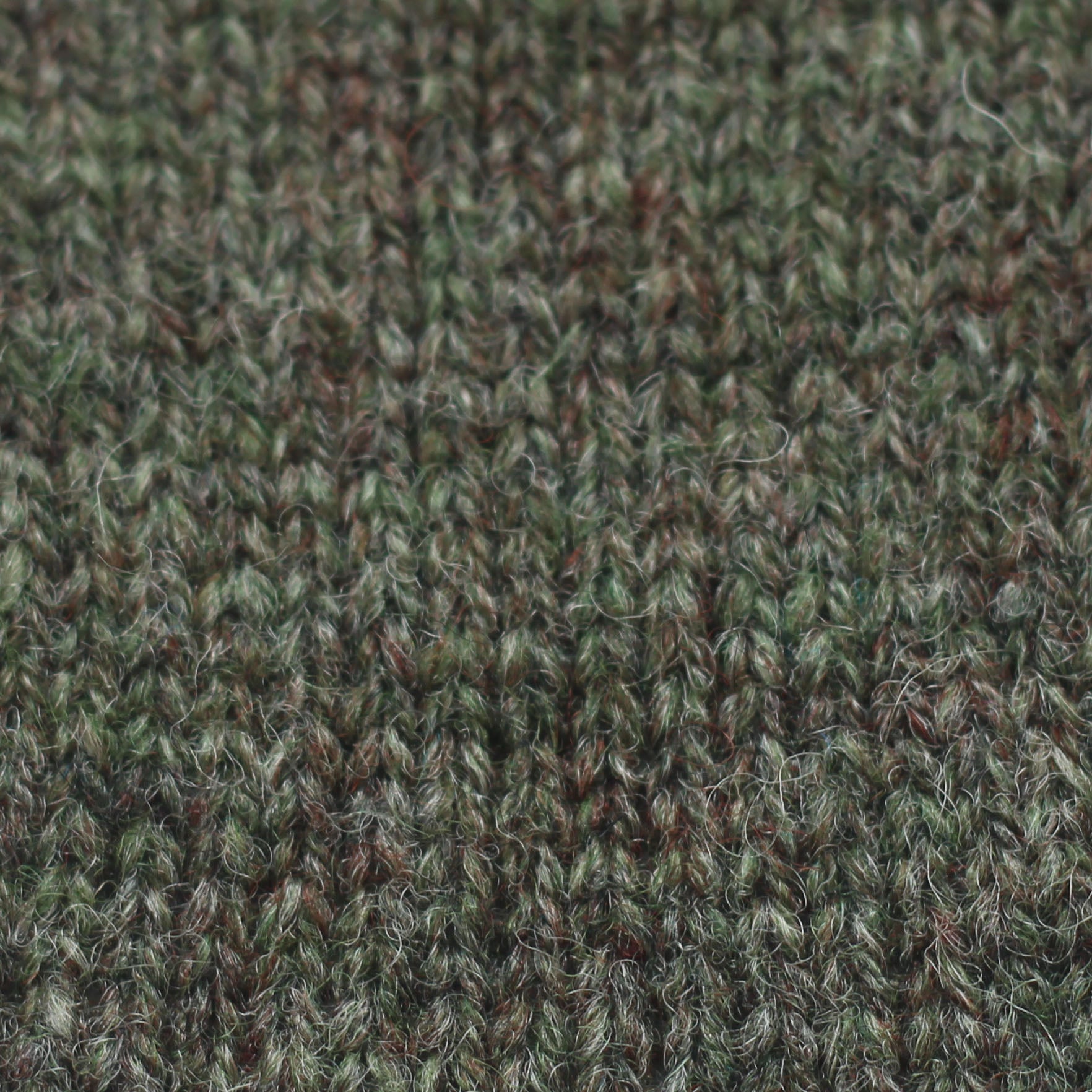 jamieson-smith-2ply-jumper-weight-fc46-fil-c-ne-500g image 1