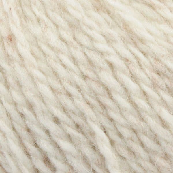 jamieson-s-of-shetland-heather-aran-343-laine-50g-ivoire-chin image 1