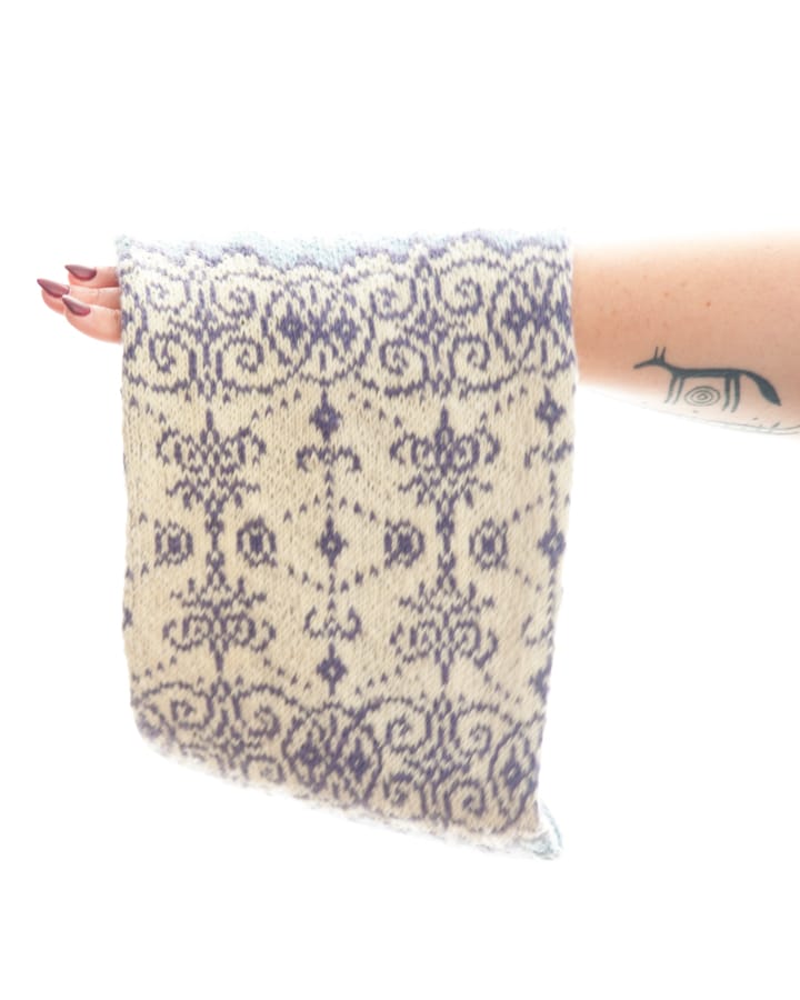 christallk-delftware-cowl-patron-col-jacquard-bleu image 3