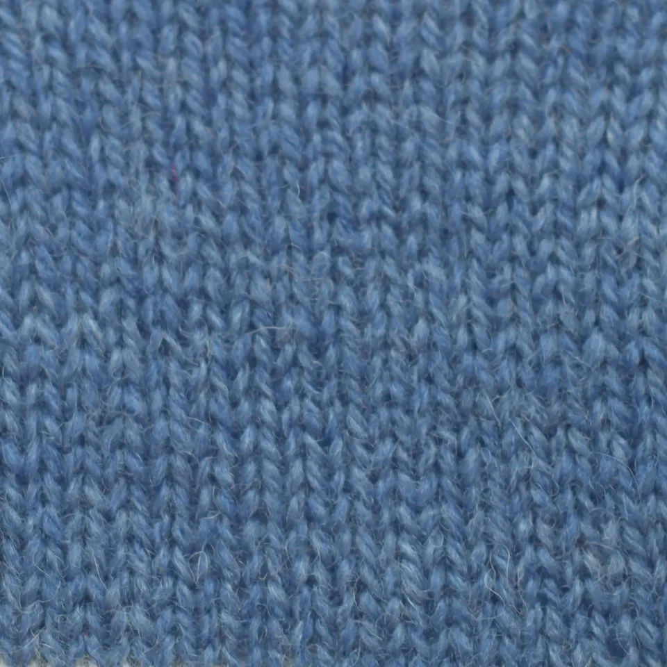 jamieson-smith-2ply-jumper-weight-fil-fc15-c-ne-500g-shetland image 1
