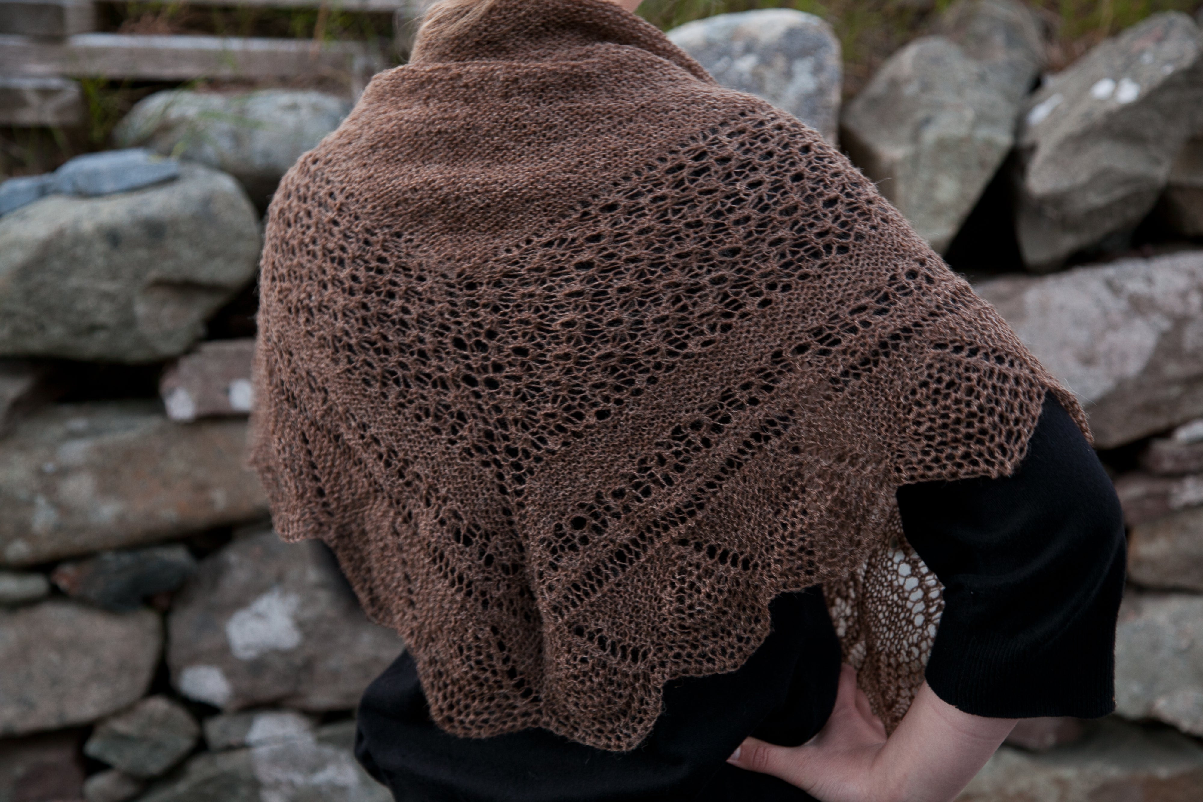 jamieson-smith-loren-kit-ch-le-dentelle-shetland-supreme image 2