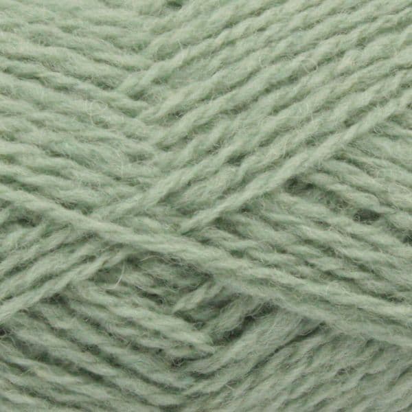 jamieson-s-of-shetland-spindrift-769-willow-fil-4ply-vert-25g image 1