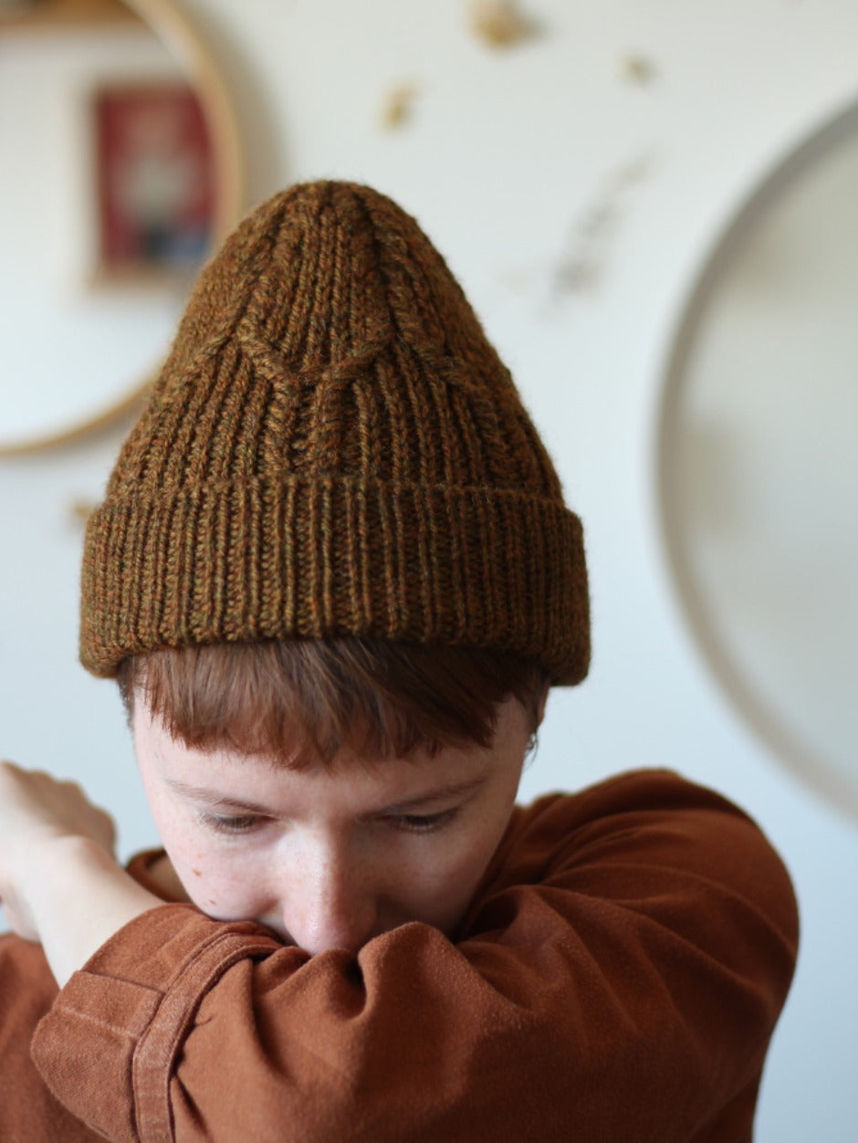 john-arbon-kits-grass-whispers-kit-bonnet-russet-t1-2 image 3