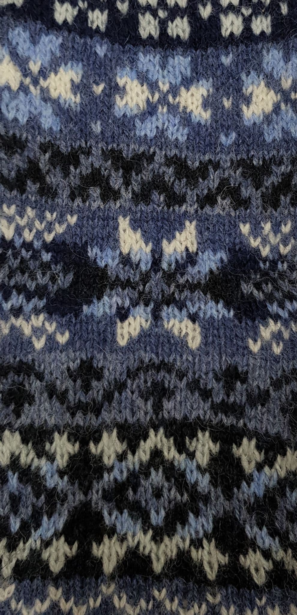 jamieson-s-raga-pullover-patron-pull-fair-isle image 5