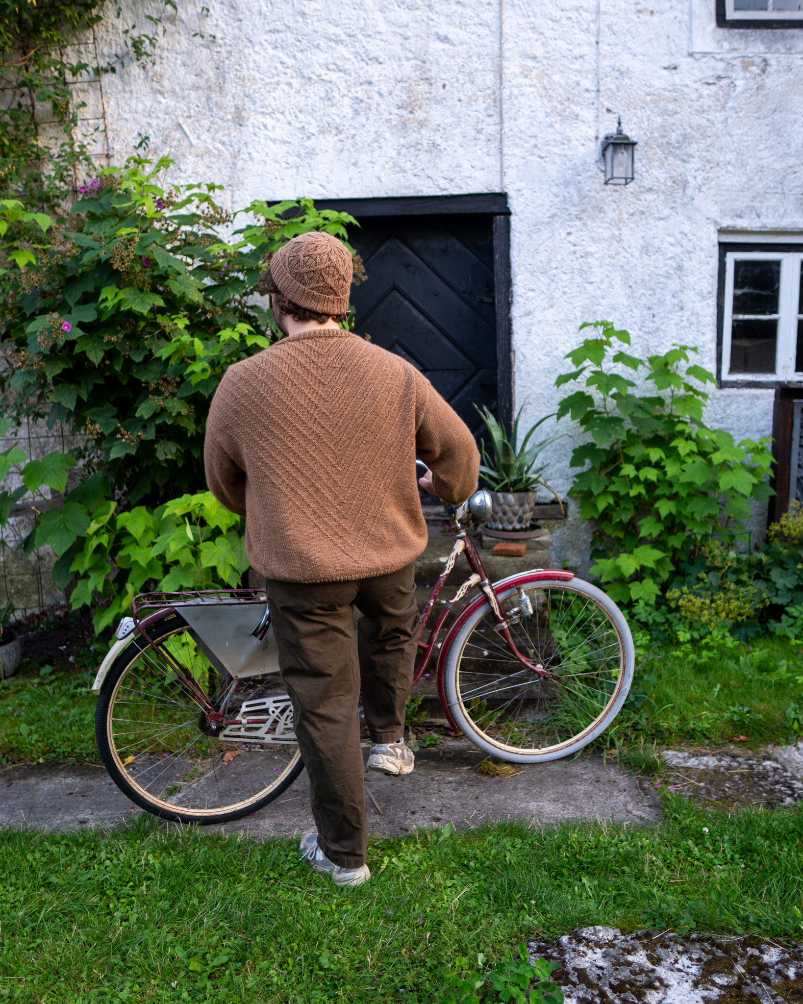christallk-joshan-sweater-patron-pull-homme-chameau-dk image 8