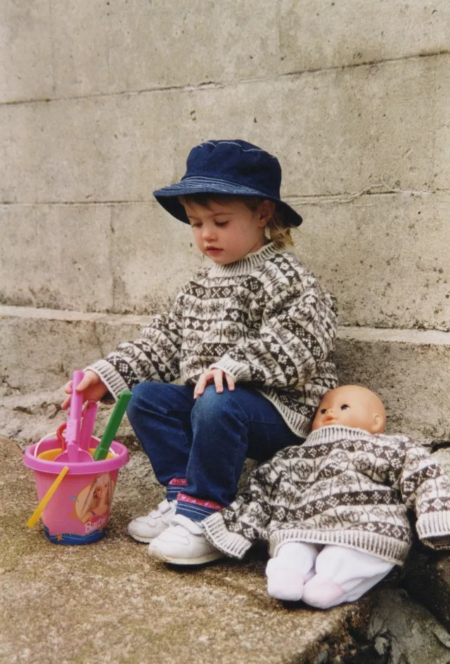 jamieson-smith-paper-patterns-bairns-lynsey-enfant image 1