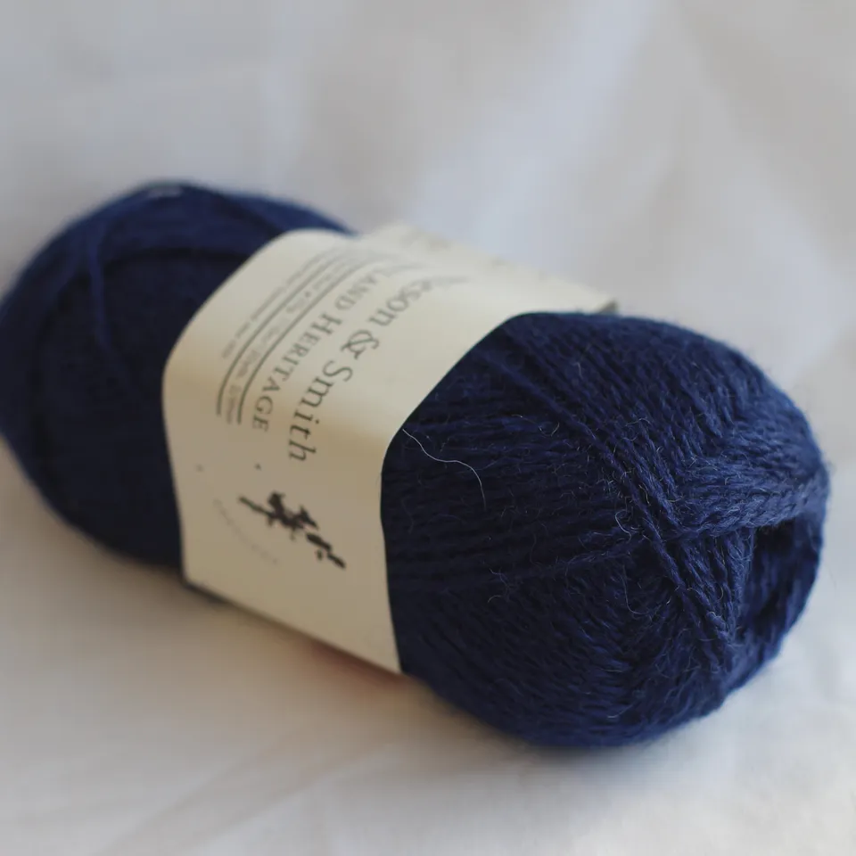 jamieson-smith-shetland-heritage-mussel-blue-fil-tricoter-25g-bleu image 1
