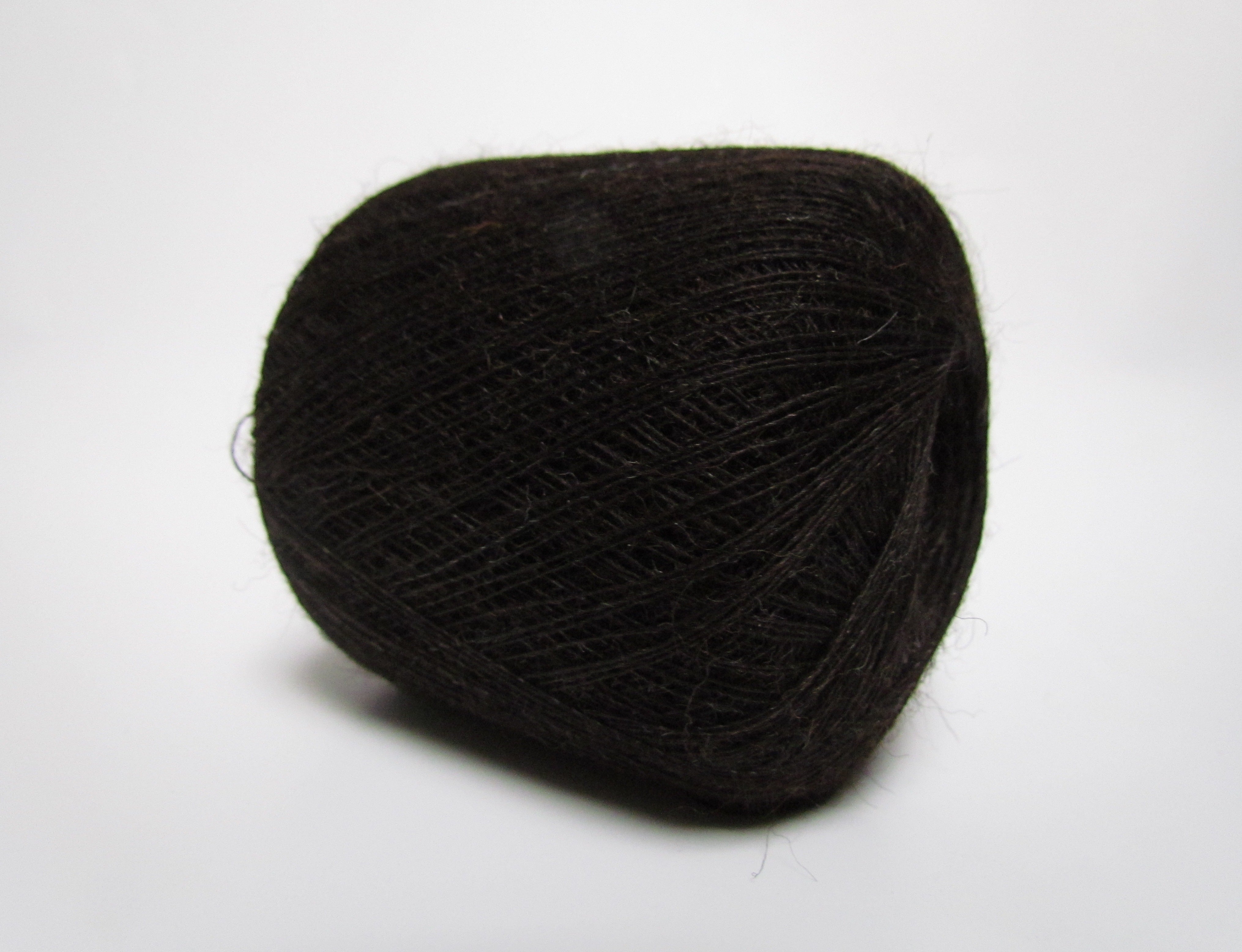 jamieson-smith-shetland-supreme-fil-dentelle-shetland-black-25g image 1