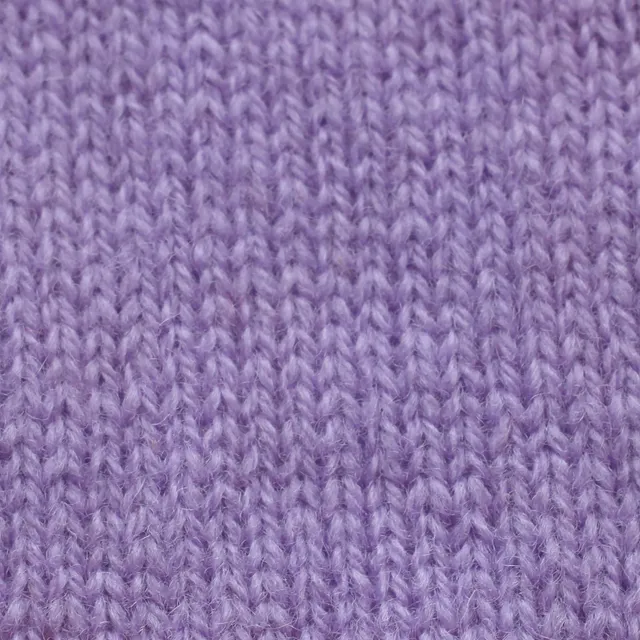 jamieson-smith-2ply-jumper-weight-049-c-ne-laine-500g image 1