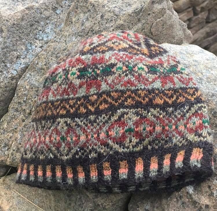 jamieson-s-of-shetland-hairst-kep-wilma-malcolmson-patron-bonnet image 2