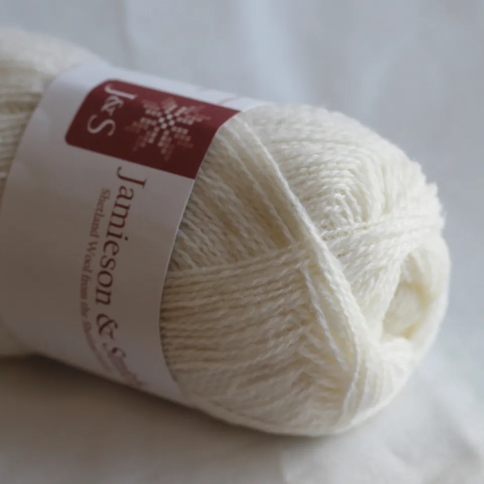 jamieson-smith-2ply-laine-dentelle-l1-white-25g image 1