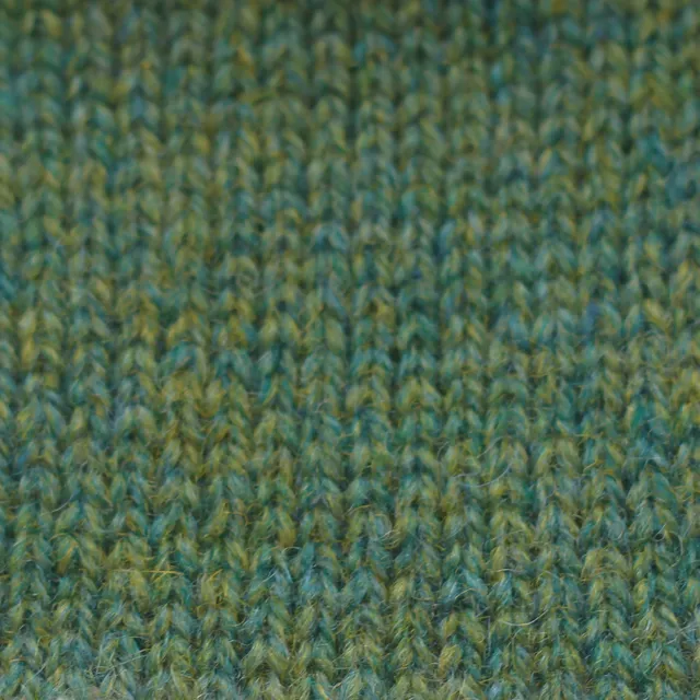 jamieson-smith-2ply-jumper-weight-029-fil-laine-c-ne-500g image 1