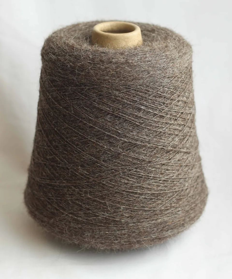 jamieson-smith-shetland-supreme-dark-grey-c-ne-dentelle-500g image 1