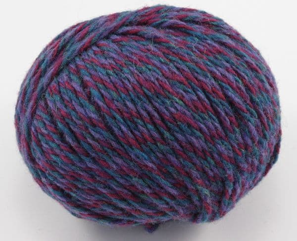 jamieson-s-of-shetland-marl-chunky-laine-2114-jewel-100g image 2