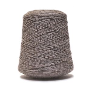 jamieson-smith-2ply-jumper-weight-002-fil-tricoter-c-ne-500g image 2
