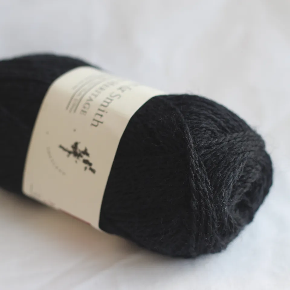 jamieson-smith-shetland-heritage-coll-black-fil-noir-25g image 1