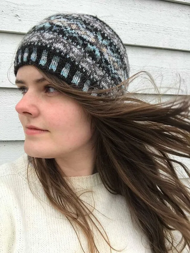 jamieson-s-beach-kep-terri-malcolmson-patron-bonnet-jacquard image 1