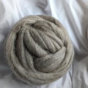 jamieson-smith-natural-combed-tops-light-grey-500g-feutre image 1