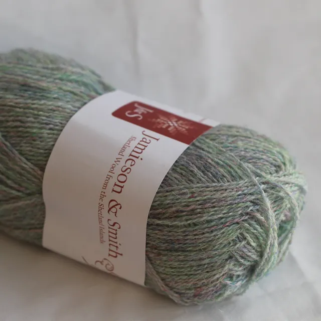 jamieson-smith-2ply-lace-weight-l40-fil-dentelle-25g image 1