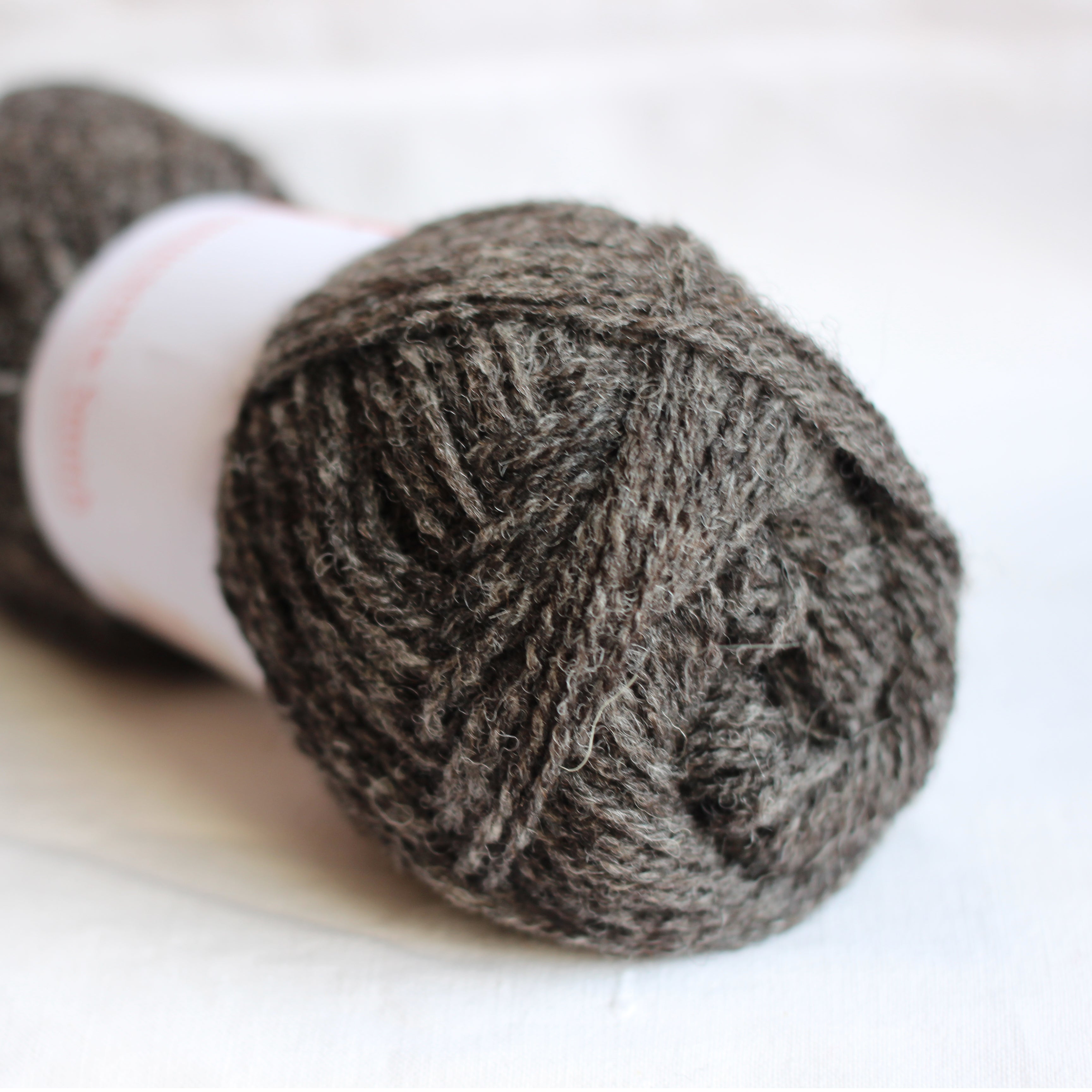 jamieson-smith-supreme-2009-yuglet-laine-naturelle-50g image 1