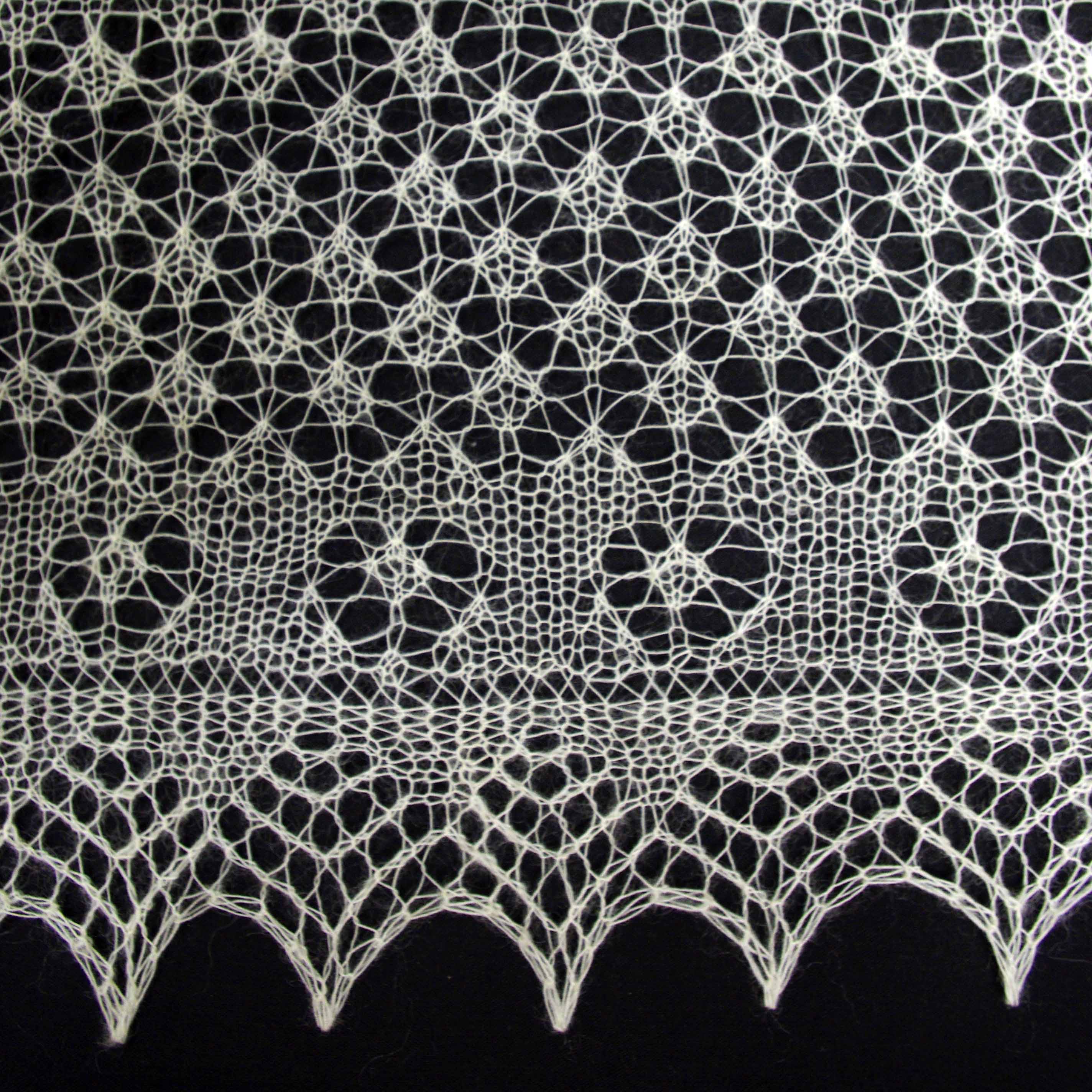 jamieson-smith-kits-rosemary-shawl-cw115-kit-ch-le-dentelle image 3