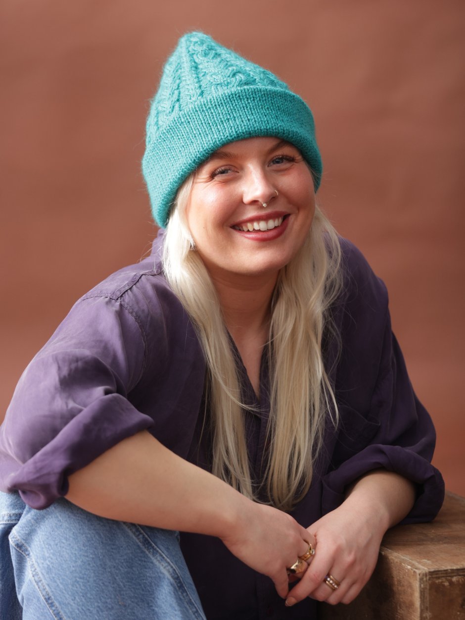 john-arbon-kits-crown-shy-hat-kit-bonnet-drops-of-jupiter-1-3 image 3